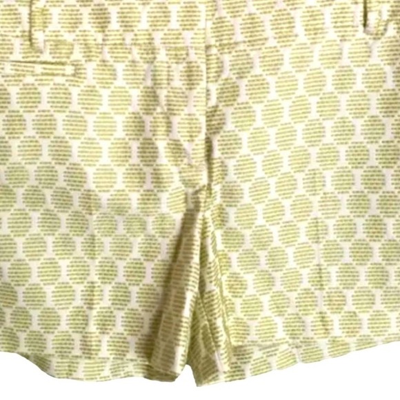 Ann Taylor Loft embroidered shorts. Dress shorts. Size 4
C - Picture 4 of 9
